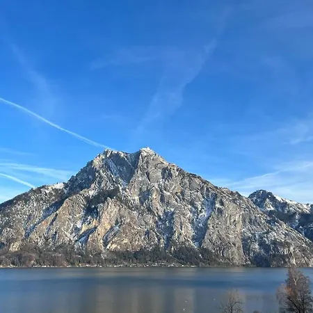 Ferienhaus Traunsteinblick Nachdemsee Exterior photo